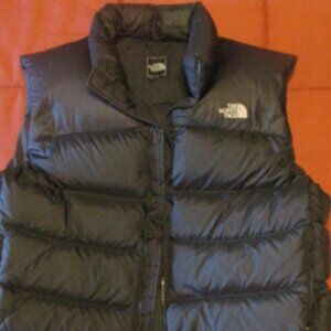 Brand new Men's XXL North Face Vest. Company gift, never worn. Perfect condition